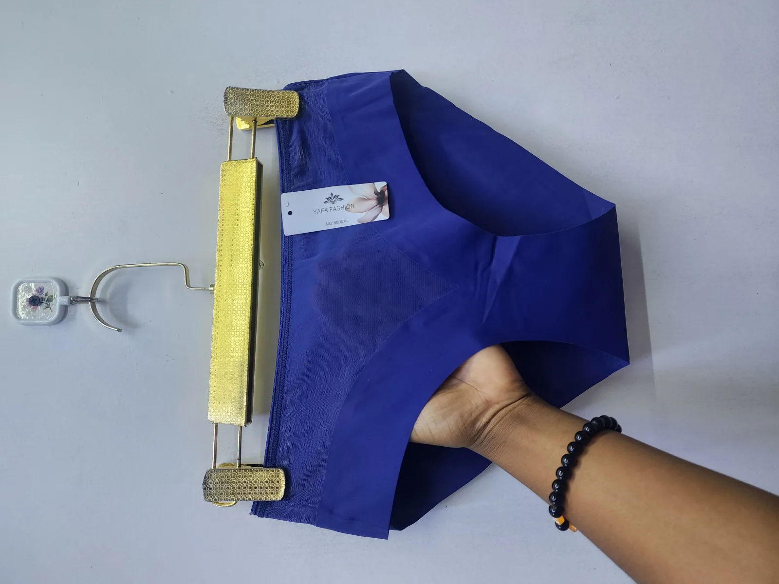 Choosing the Right Underwear for Every Outfit: Dresses, Jeans, Palazzos and Skirts