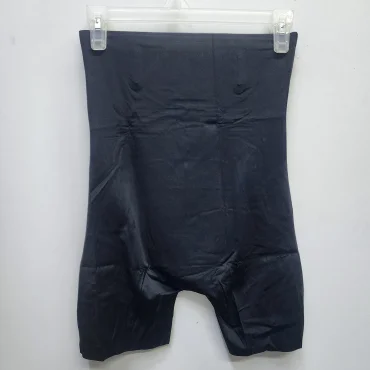 Seamless tummy tucker biker.