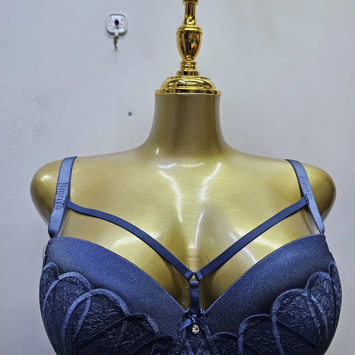 38D Strappy Mesh Cup Bra