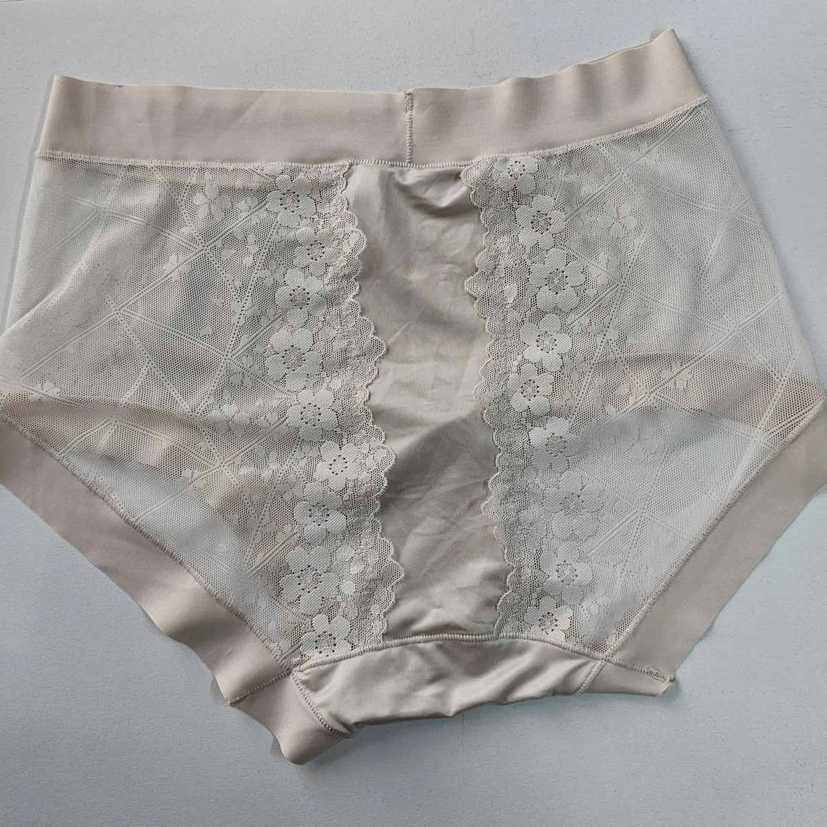 Mid High-Waist Lace Side Brief Panty – Sage Green