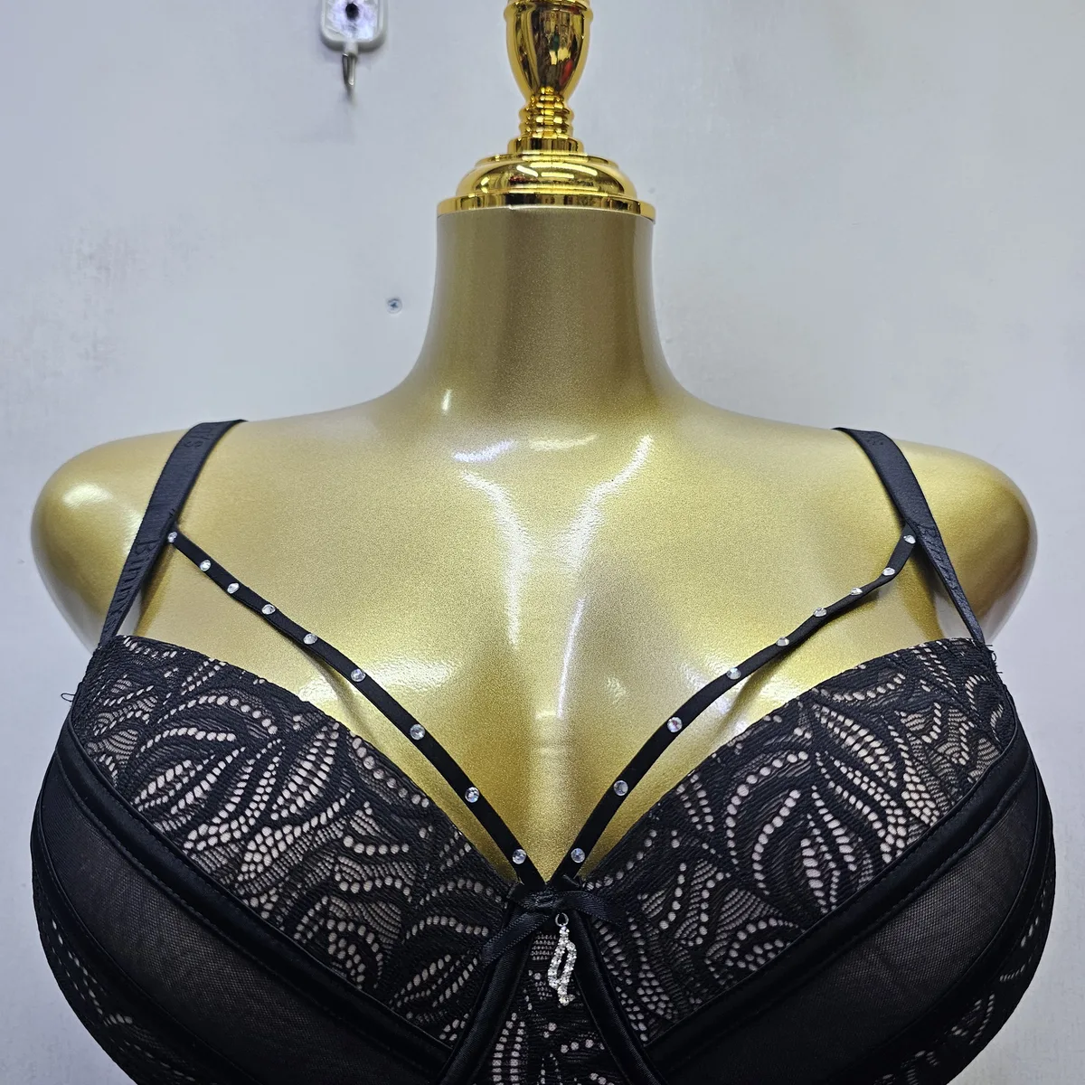 38D Strappy Mesh Cup Bra